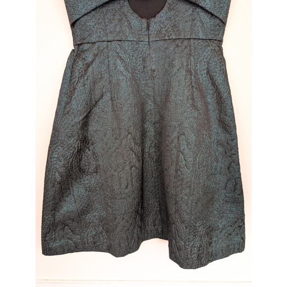 Anthro HD in Paris Dress Emerald Facet Metallic Bow Back Green Black Size 2P - Picture 8 of 13